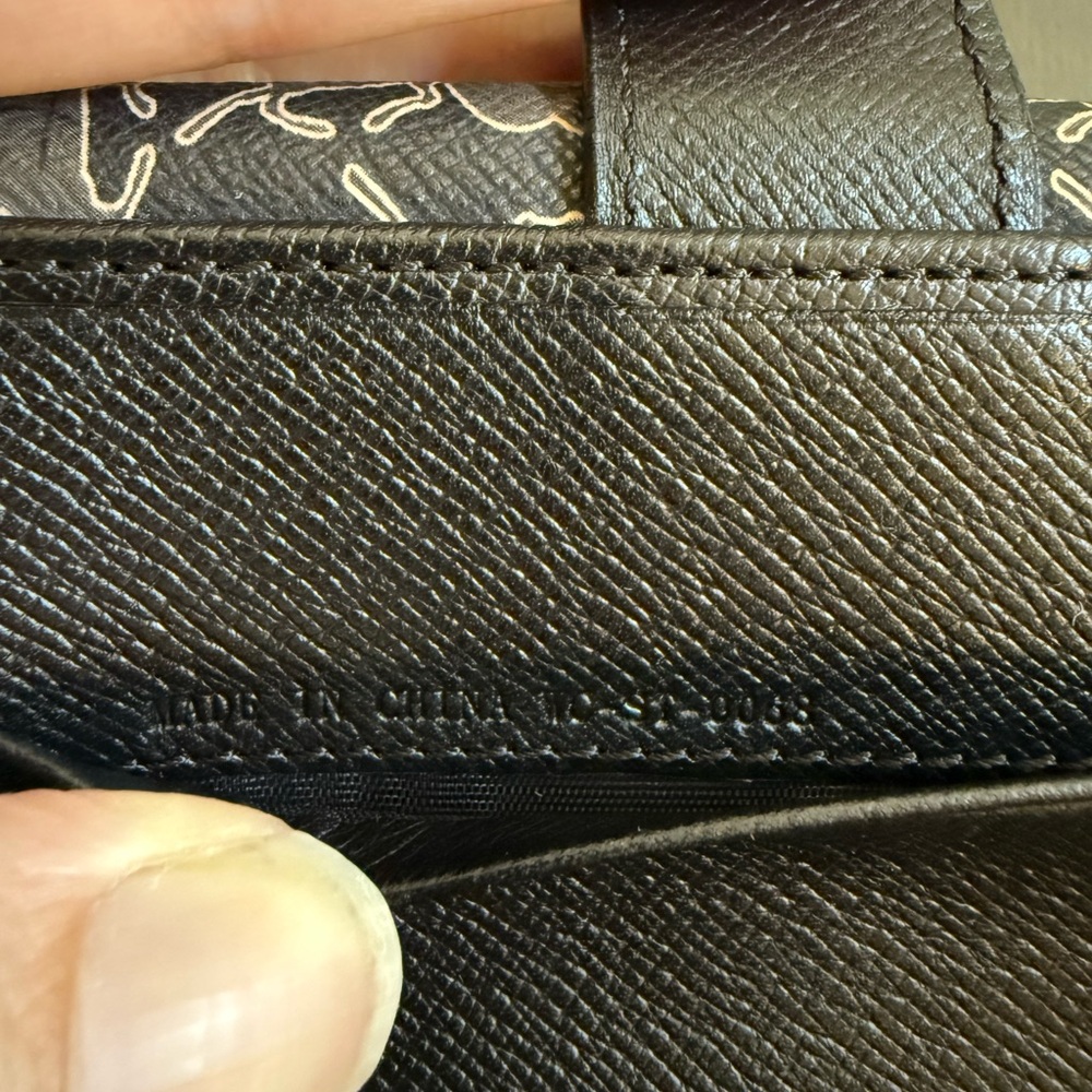 Celine Sulky Bifold Wallet - Picture 11 of 16